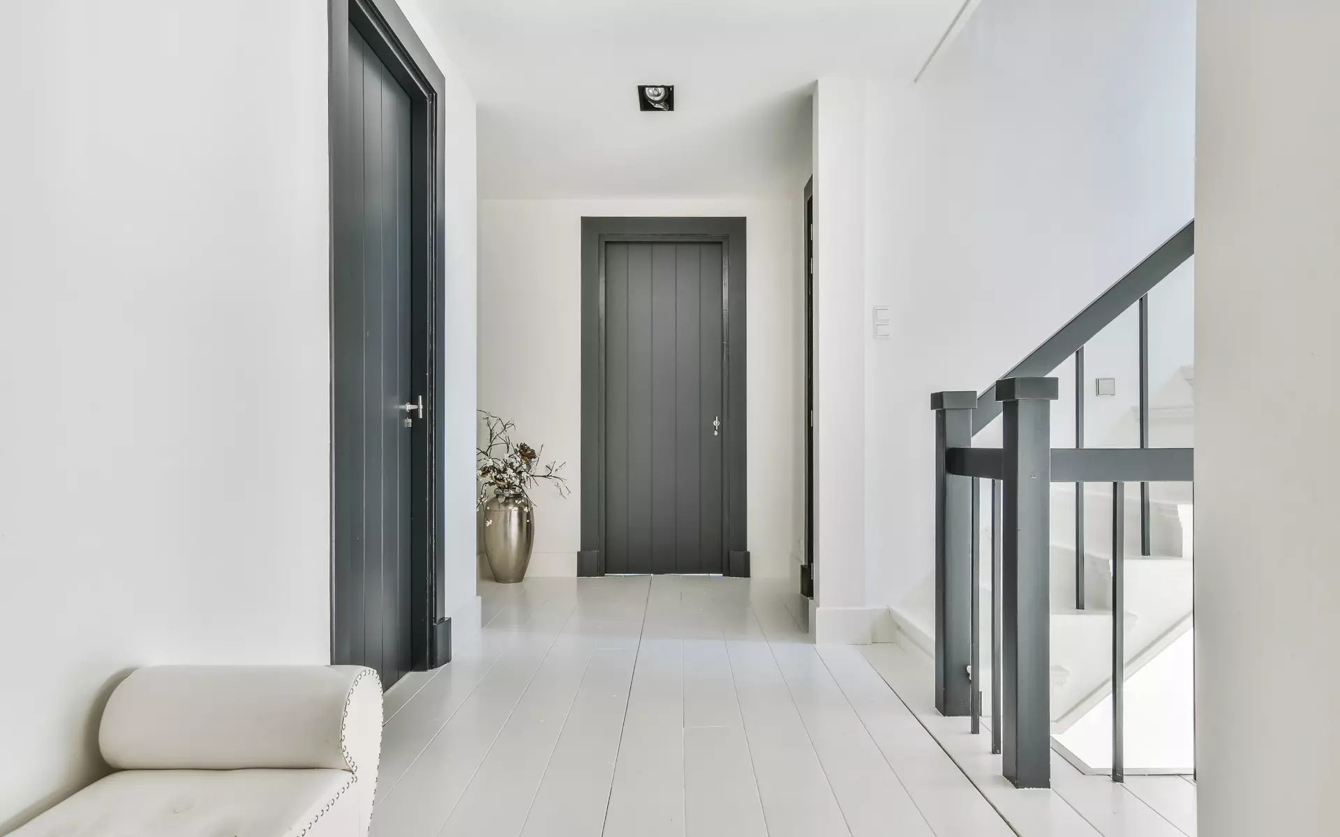 Гладкая краска по дереву и металлу - Фото 2 - Olsta