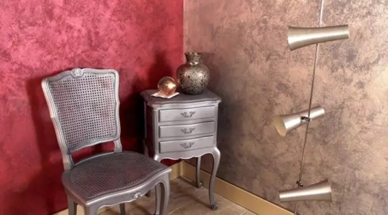 Венецианская штукатурка в коридоре