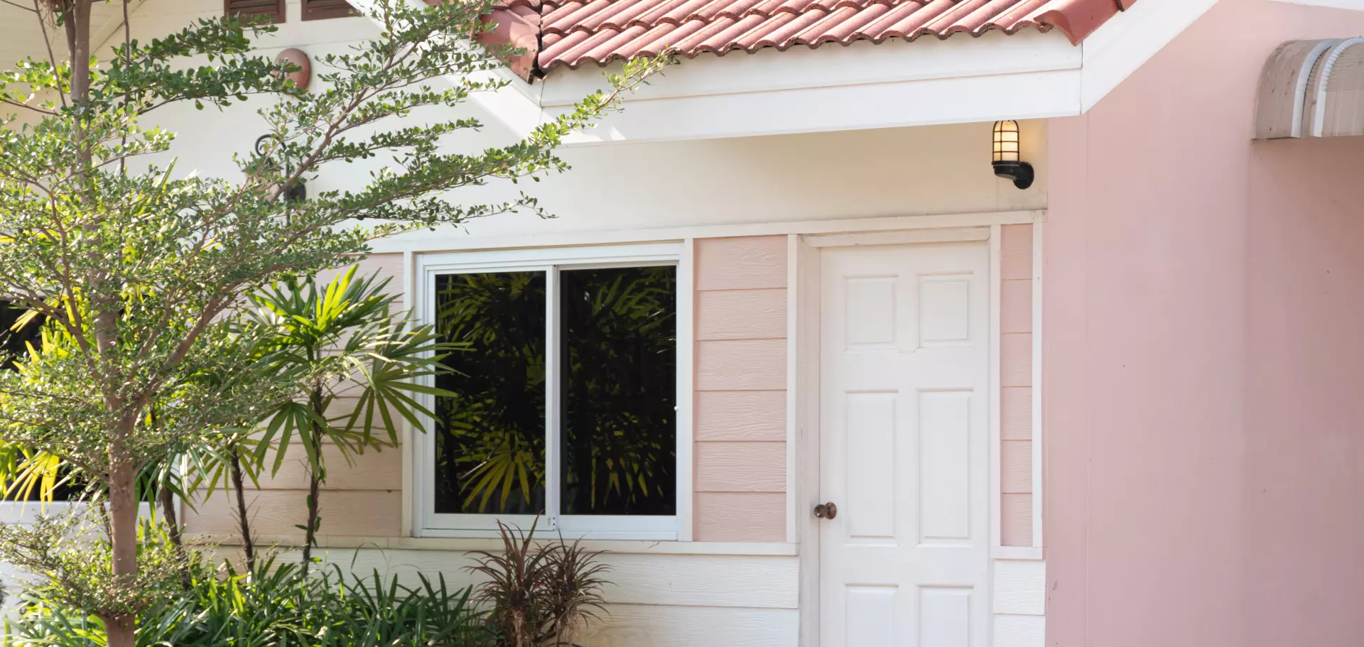 Краска фасадная акриловая 2